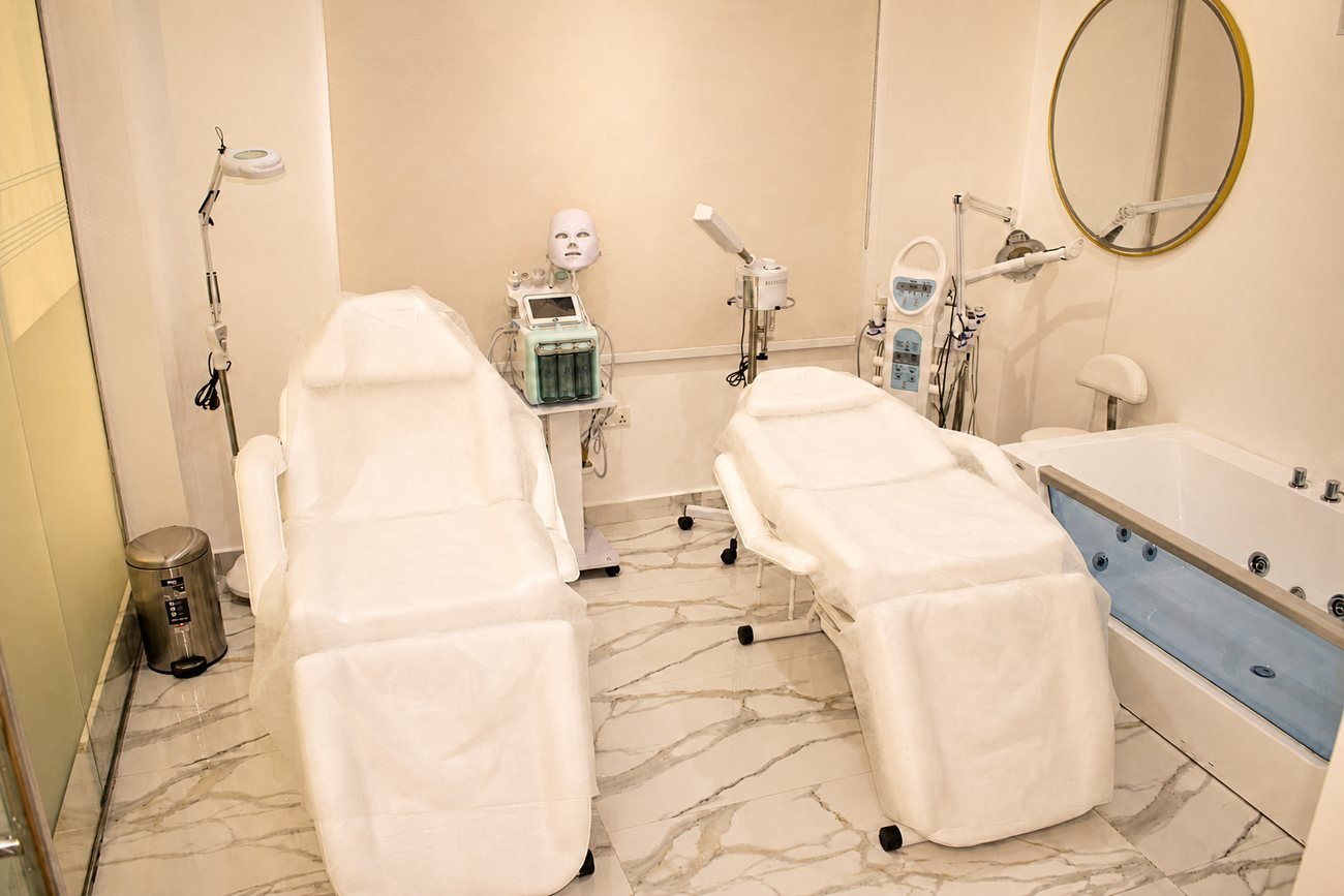 Skin & Face at Green Velvet Ladies Salon, Abu Dhabi